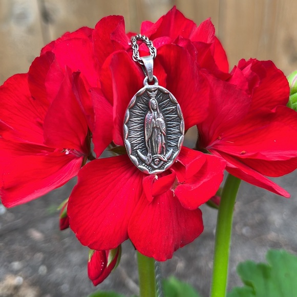 James Avery Virgin of Guadalupe - Picture 1 of 5